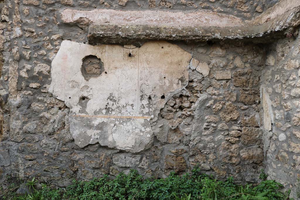 I.14.5 Pompeii. December 2018. Looking towards wall with painted decoration. Photo courtesy of Aude Durand.