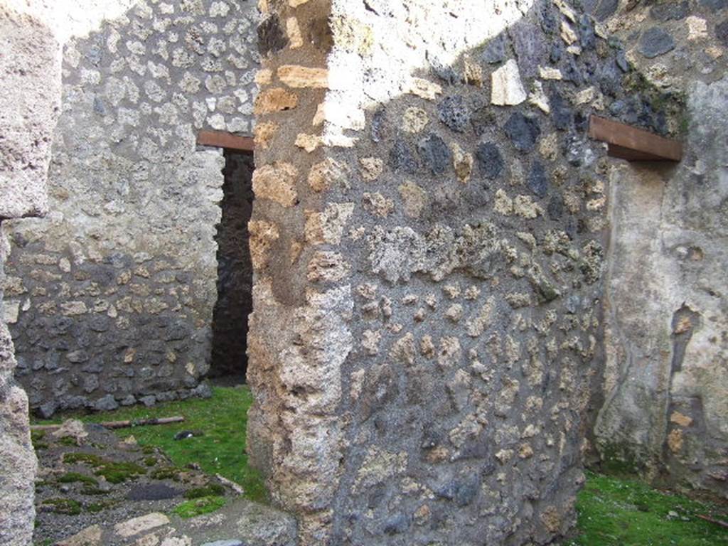 I.14.8 Pompeii. Hospitium. December 2005.