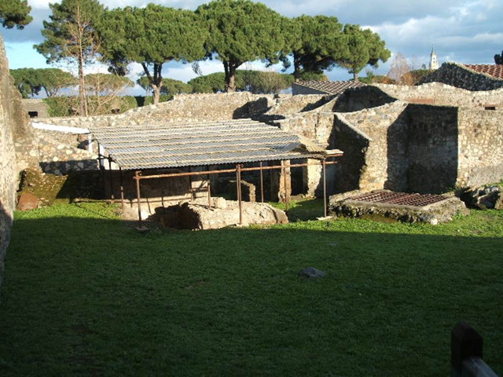 I.14.10 Pompeii. December 2004. Garden.