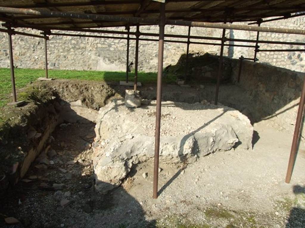 I.14.10 Pompeii. December 2007. Garden Triclinium.