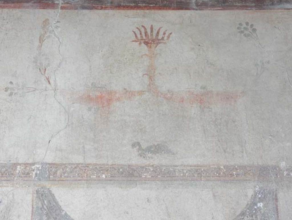 I.14.12, Pompeii. May 2018. Room 2, detail from upper central panel on north wall.
Photo courtesy of Buzz Ferebee