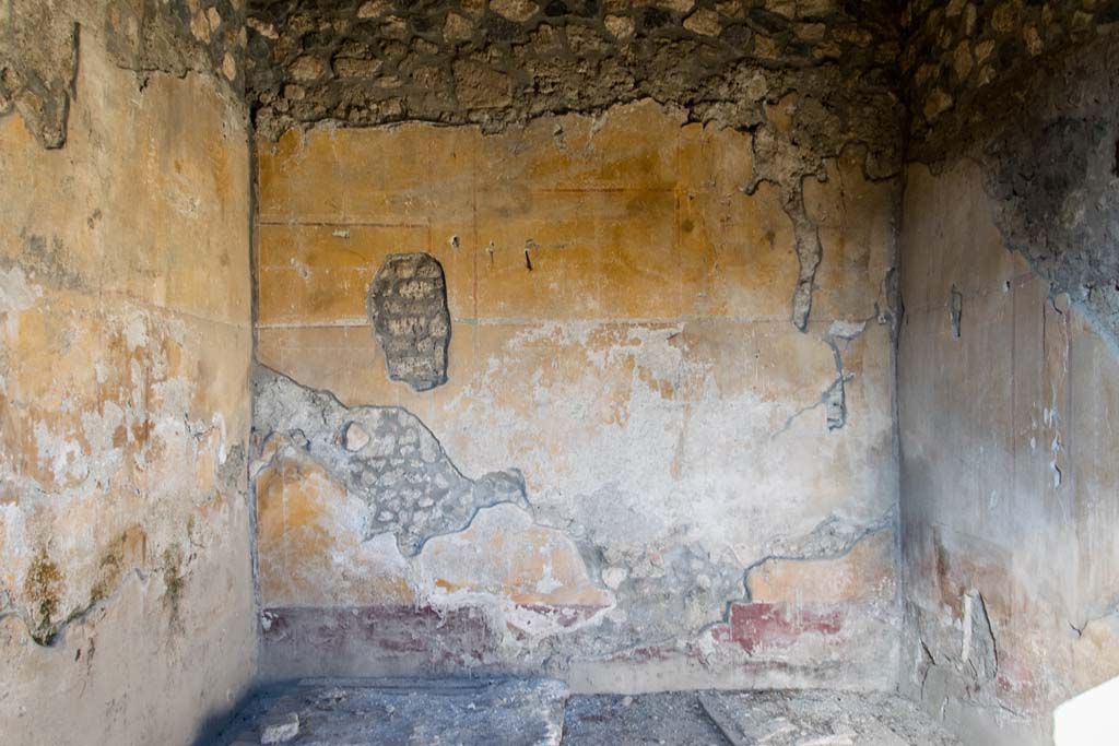 I.14.15 Pompeii. January 2019.
Looking towards north wall of room on west side of bar room. Photo courtesy of Johannes Eber.