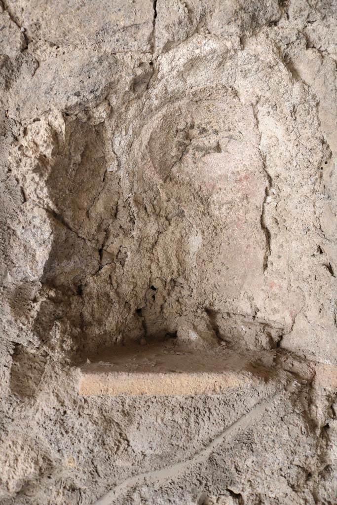 I.14.15 Pompeii. December 2018.
Detail of small niche set into west wall. Photo courtesy of Aude Durand.