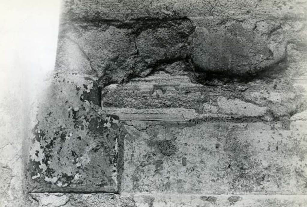 I.15.3 Pompeii. 1966. Room 4. House of Ship Europa, cubiculum to E of fauces, S wall.
Photo courtesy of Anne Laidlaw.
American Academy in Rome, Photographic Archive. Laidlaw collection _P_66_2_15.
