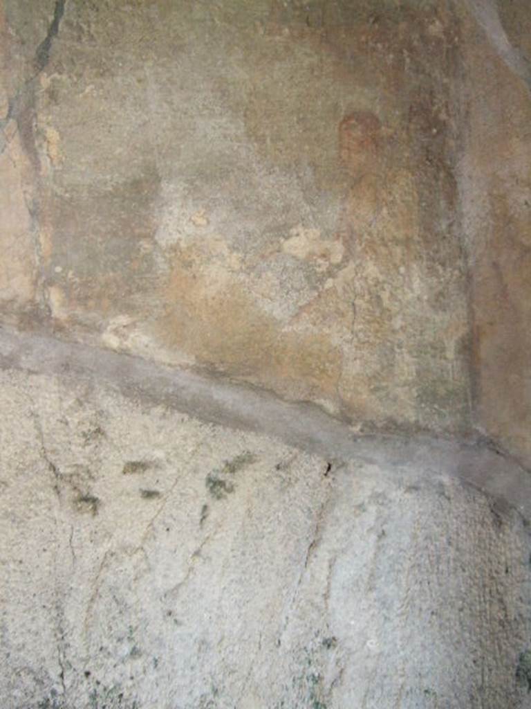 I.17.4 Pompeii. May 2006. Cubiculum in south west corner of peristyle. West wall. Remains of wall painting of Aphrodite Pescatrice? See Bragantini, de Vos, Badoni, 1981. Pitture e Pavimenti di Pompei, Parte 1. Rome: ICCD. (p.205).