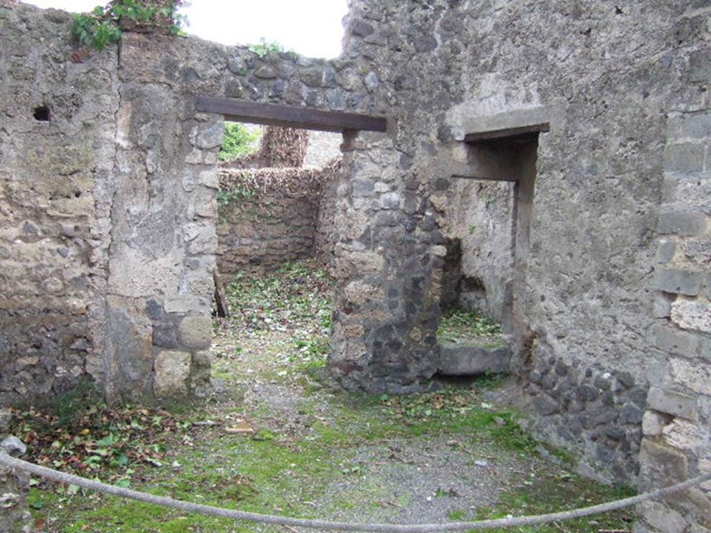 II.2.2 Pompeii. December 2005. Room 5, in south-east corner of atrium.