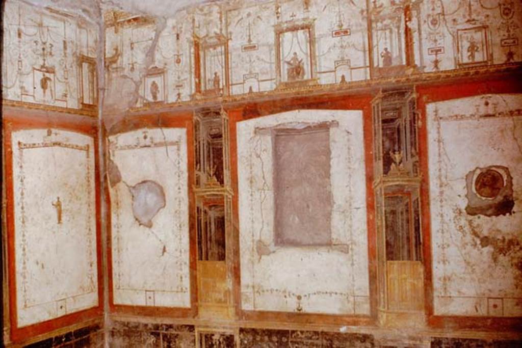 II.2.2 Pompeii. 1961. Room “f”, south-west corner and west wall. Photo by Stanley A. Jashemski.
Source: The Wilhelmina and Stanley A. Jashemski archive in the University of Maryland Library, Special Collections (See collection page) and made available under the Creative Commons Attribution-Non Commercial License v.4. See Licence and use details.
J61f0409