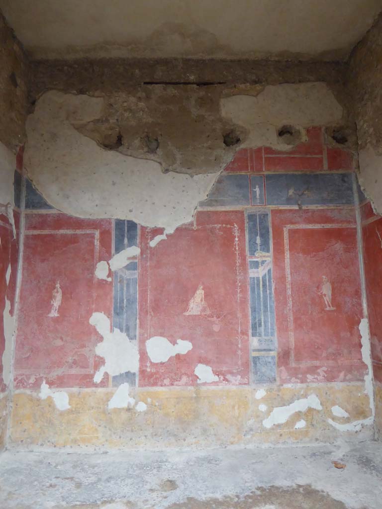 II.2.2 Pompeii. January 2017. Room “b”, looking towards west wall.
Foto Annette Haug, ERC Grant 681269 DÉCOR.