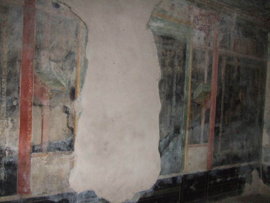 II.3.3 Pompeii. December 2005. Room 6. Triclinium. South wall.