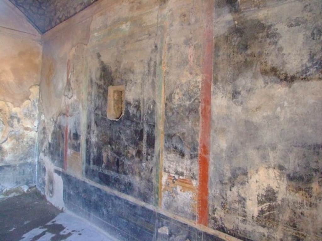 II.3.3 Pompeii. March 2009. Room 6. Triclinium. North wall.