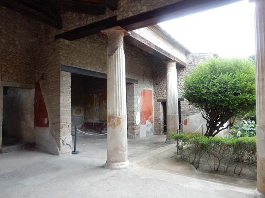II.3.3 Pompeii. May 2016. Room 11, looking south-east from north portico. Photo courtesy of Buzz Ferebee.