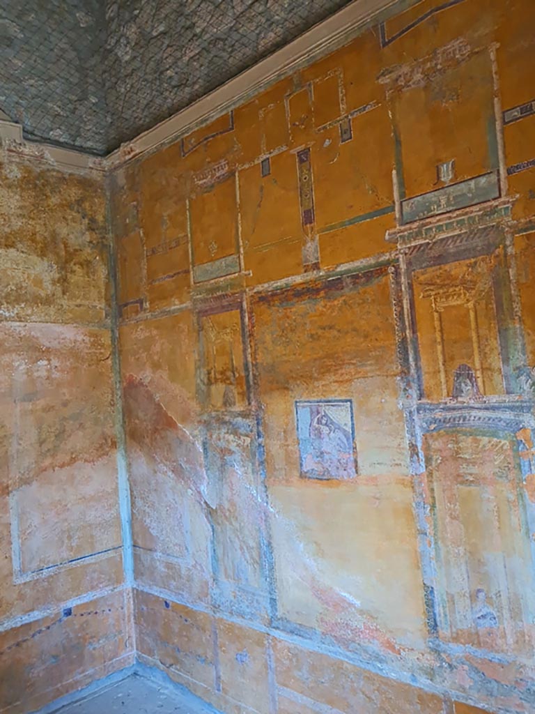 II.3.3 Pompeii. March 2024.
Room 12, north-west corner and north wall. Photo courtesy of Giuseppe Ciaramella.