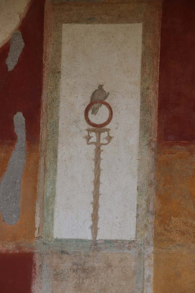 II.3.3 Pompeii. September 2017. Room 11, west portico, detail of painted decoration.
Photo courtesy of Klaus Heese.