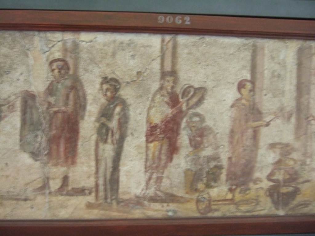 II.4.3 Pompeii. Close up of part of the “Forum Frieze”. Sale of pots. Found on East wall of the atrium. Now in Naples Archaeological Museum. Inventory number 9063.