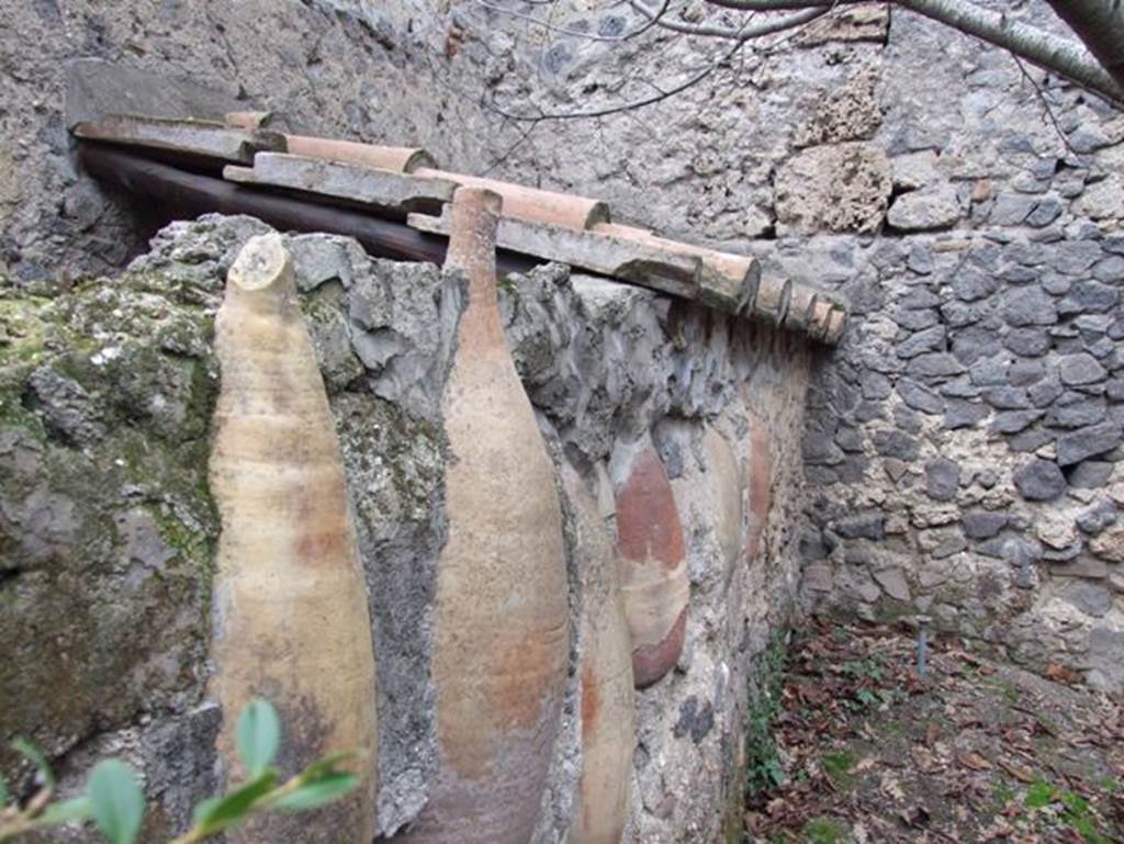 II.9.1. December 2007. Terracotta amphorae built into wall.