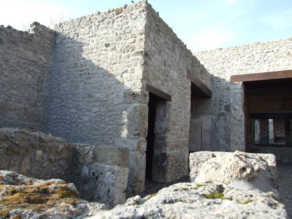 III.2.1 Pompeii. December 2007. Rooms on west side of atrium.