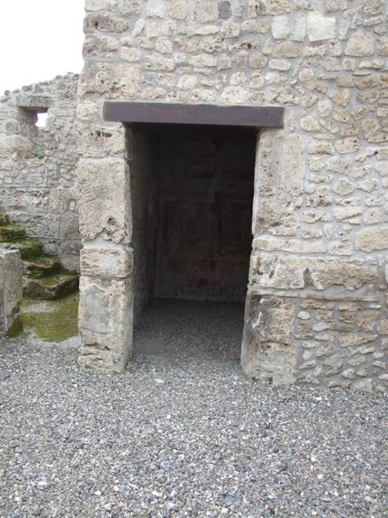 III.2.1 Pompeii. March 2009.
Room 4, cubiculum on the west side of the atrium.