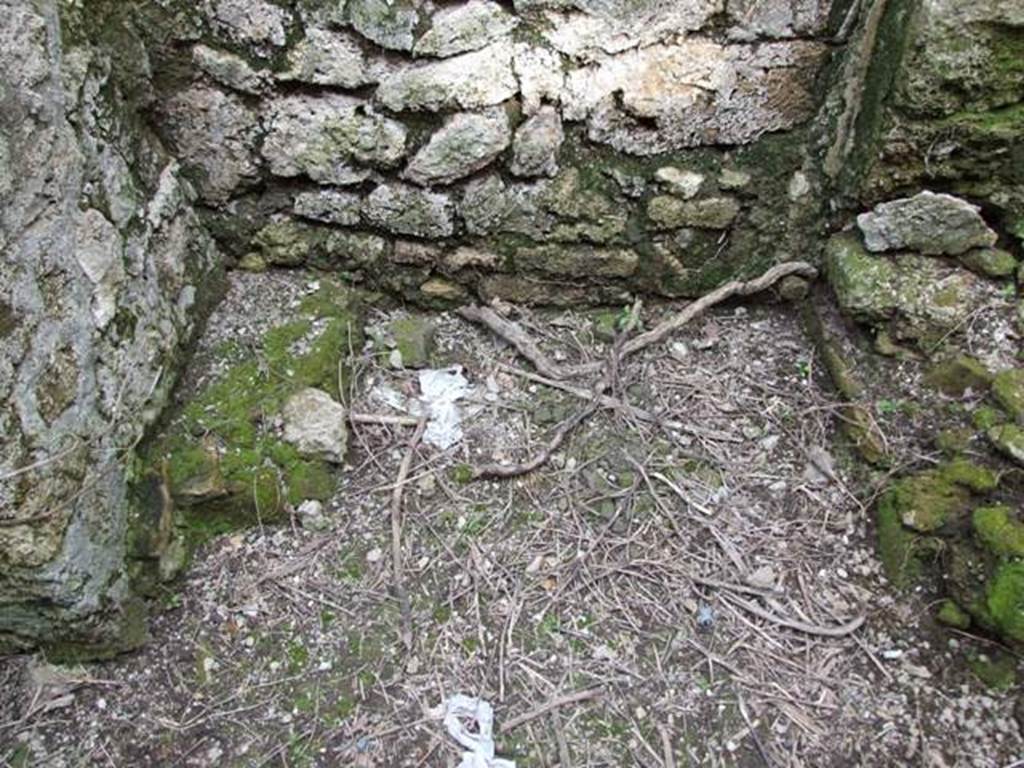III.4.3 Pompeii. March 2009. Room 6. Latrine in kitchen.