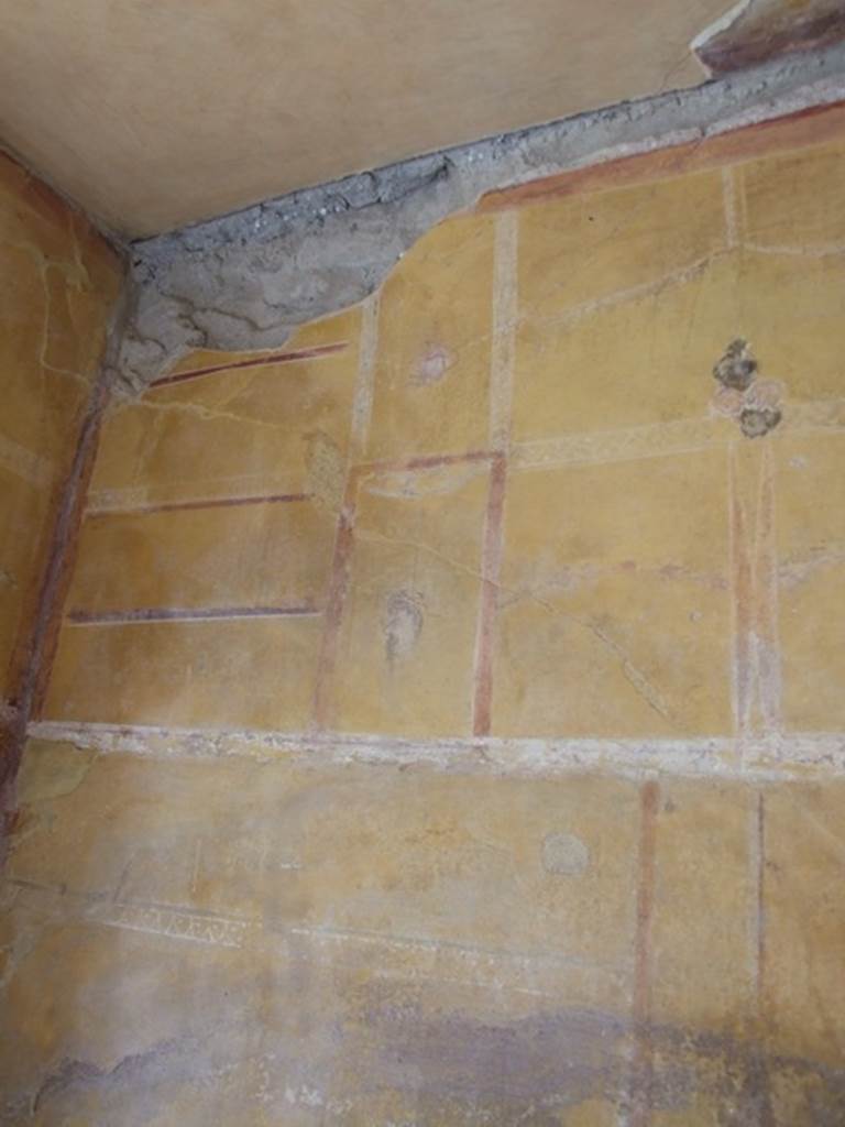 III.4.3 Pompeii. March 2009. Room 17. Ala. South east corner.
