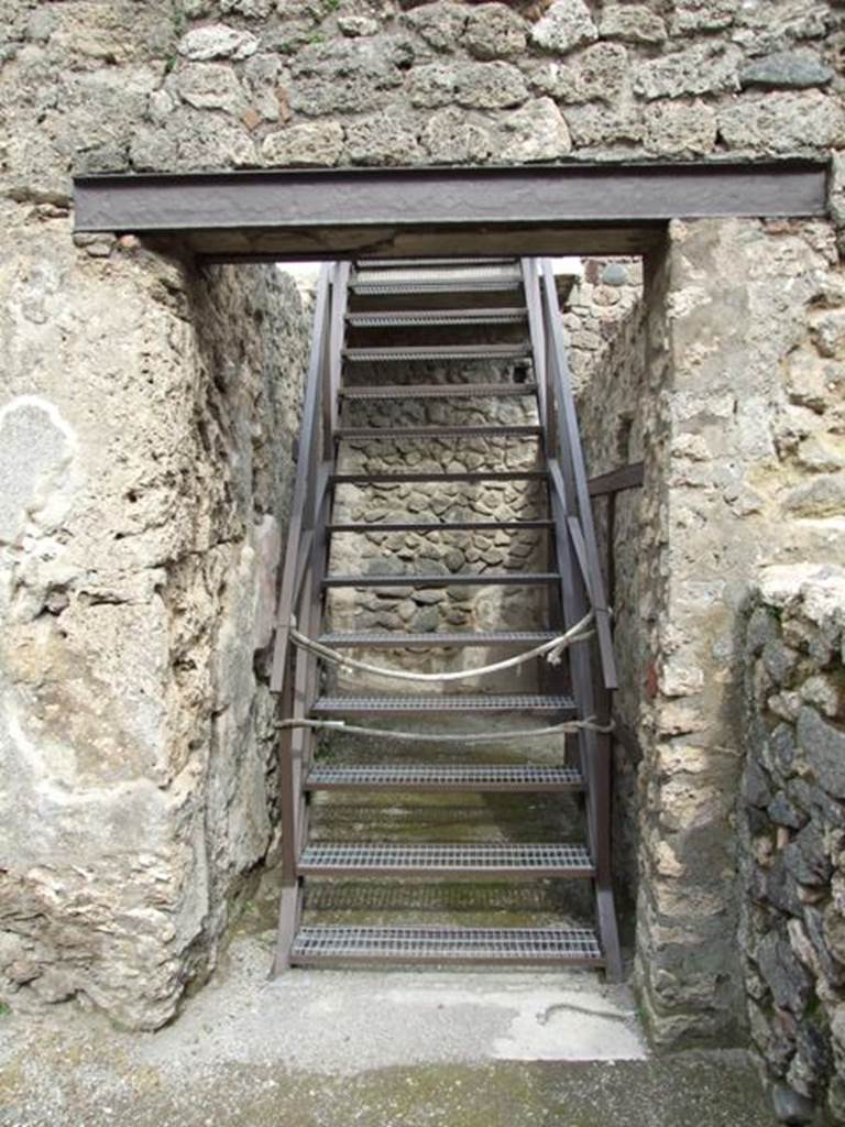 III.4.3 Pompeii. March 2009. Room 24. Corridor to courtyard at room 12.