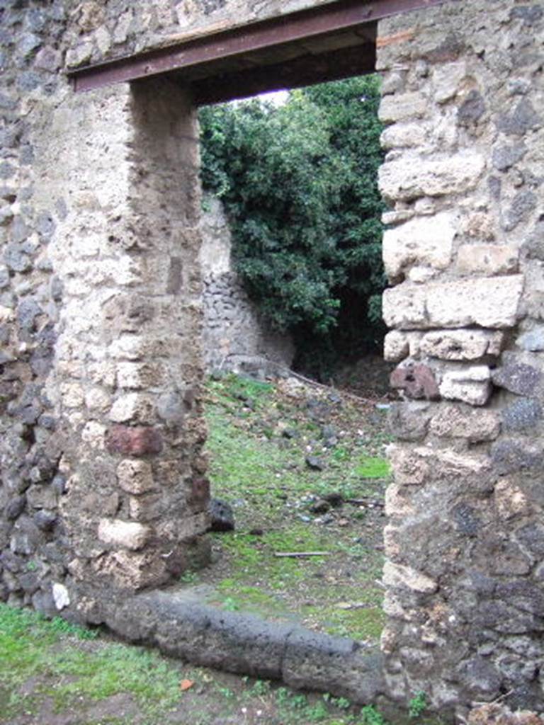 III.4.a Pompeii. December 2006. Entrance.