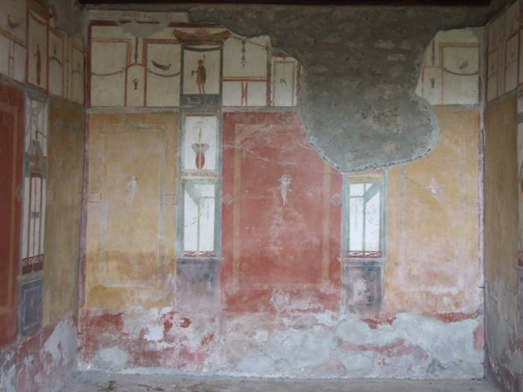 III.4.b. Pompeii. March 2009. Room 4. Exedra. North wall.