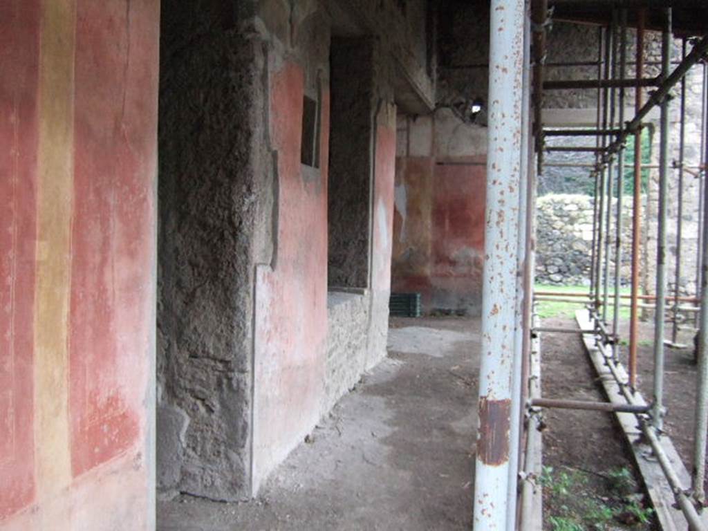 III.4.b. Pompeii. December 2005. Looking east from entrance.