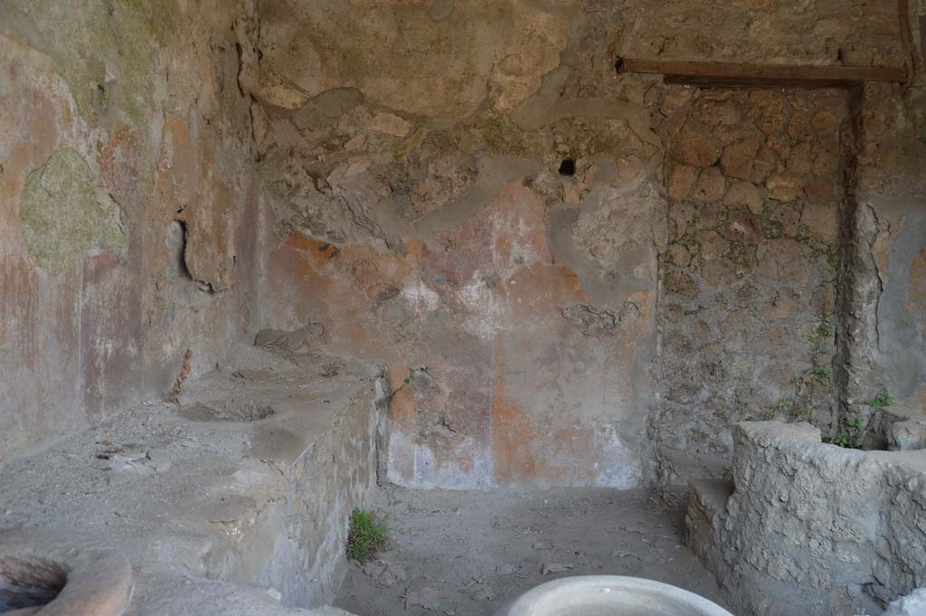 III.6.1 Pompeii. October 2017. Looking towards north wall. 
Foto Taylor Lauritsen, ERC Grant 681269 DÉCOR.
