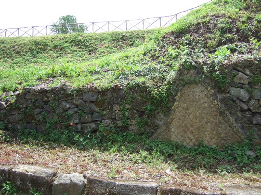 III.9.6 Pompeii. May 2005. Site of entrance.