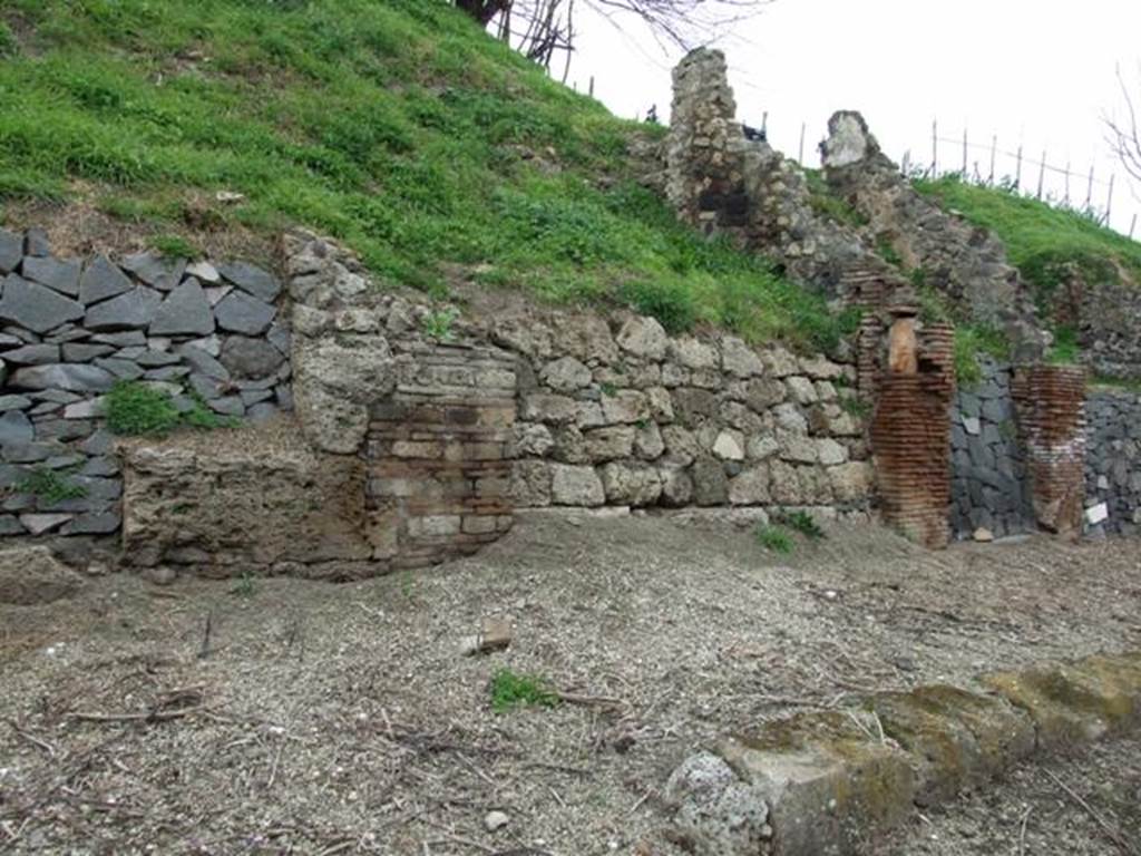 IV.2.c Pompeii. March 2009. Site of entrance to shop with IV.2.d and IV.2.e (on right).