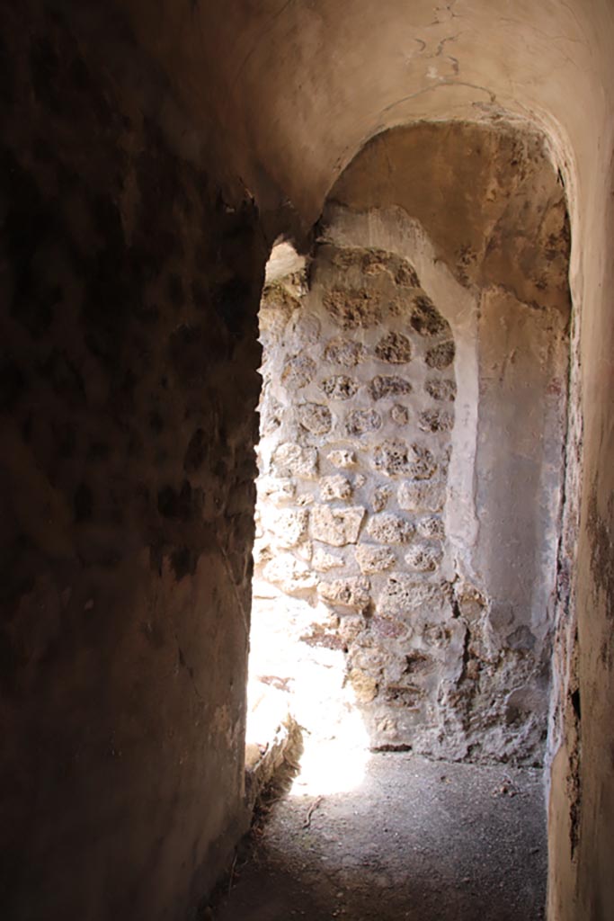 V.1.7 Pompeii. May 2024.
Looking north in corridor (h2) towards doorway into room 19. Photo courtesy of Klaus Heese.