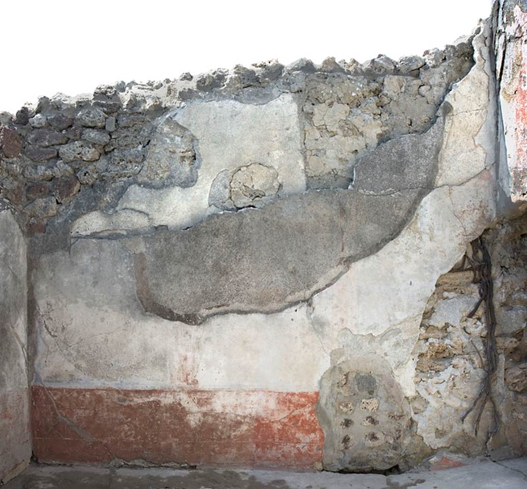 V.1.7 Pompeii. c.2005-7. Room 19, north wall. Photo by Hans Thorwid.
Photo courtesy of the Swedish Pompeii Project.