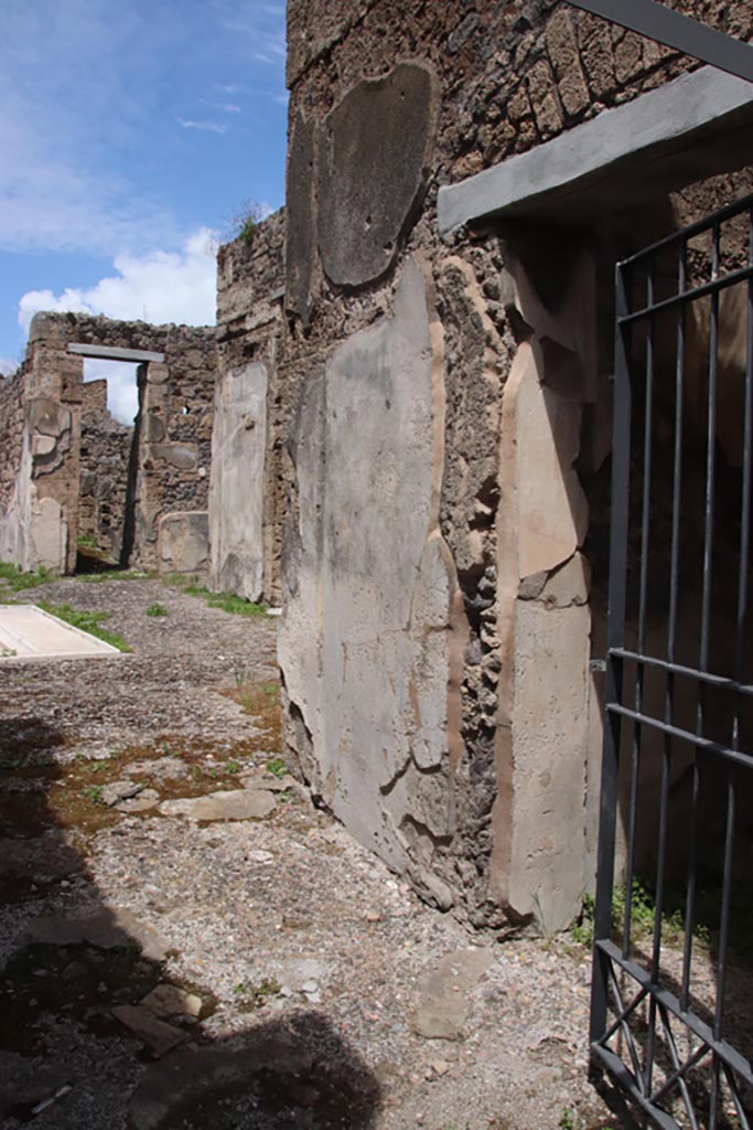 V.1.7 Pompeii. May 2024.
Looking north along east side of entrance corridor. Photo courtesy of Klaus Heese.