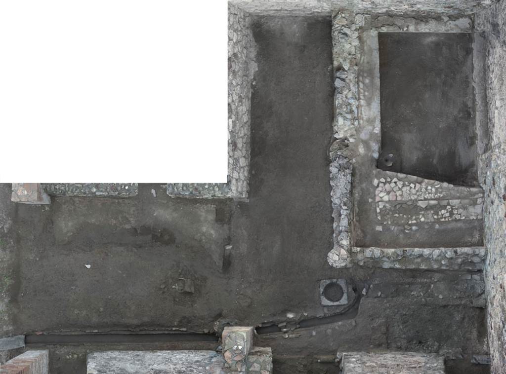 V.1.15 Pompeii. 2012.
“The viridarium with the floor of ambulatorium, and the floor of the tablinum, from 2012.”
“The ambulatorium and the walls were restored in 2008.”
The area of the tablinum is in the lower left. Photo by Hans Thorwid.
Photo and words courtesy of the Swedish Pompeii Project.