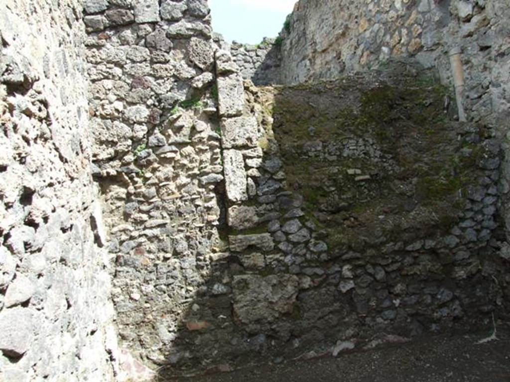 V.1.15 Pompeii. April 2009. Room in Bakery on south side. East wall and the side of the Large Oven.
