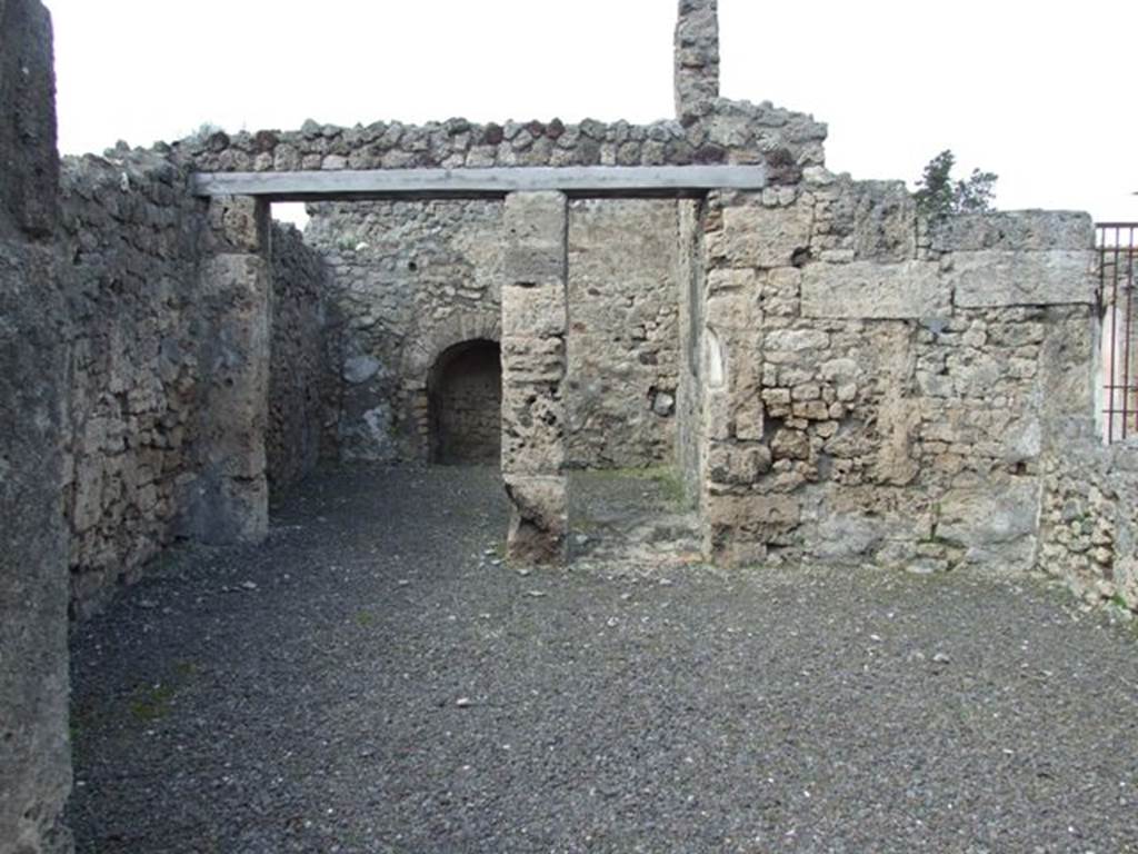 V.2.3 Pompeii. March 2009. Looking north across large caupona room, towards two rooms at rear.