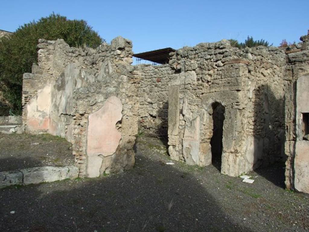 V.2.4 Pompeii. December 2007. Looking north-east from atrium to rooms 5, 6, 7 and 8.