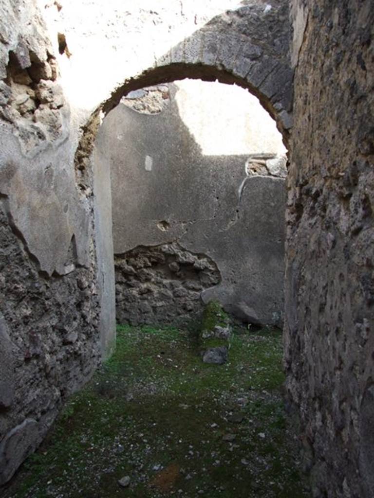 V.2.4 Pompeii. December 2007. Room 16, corridor around the sides of room 17. Looking east.