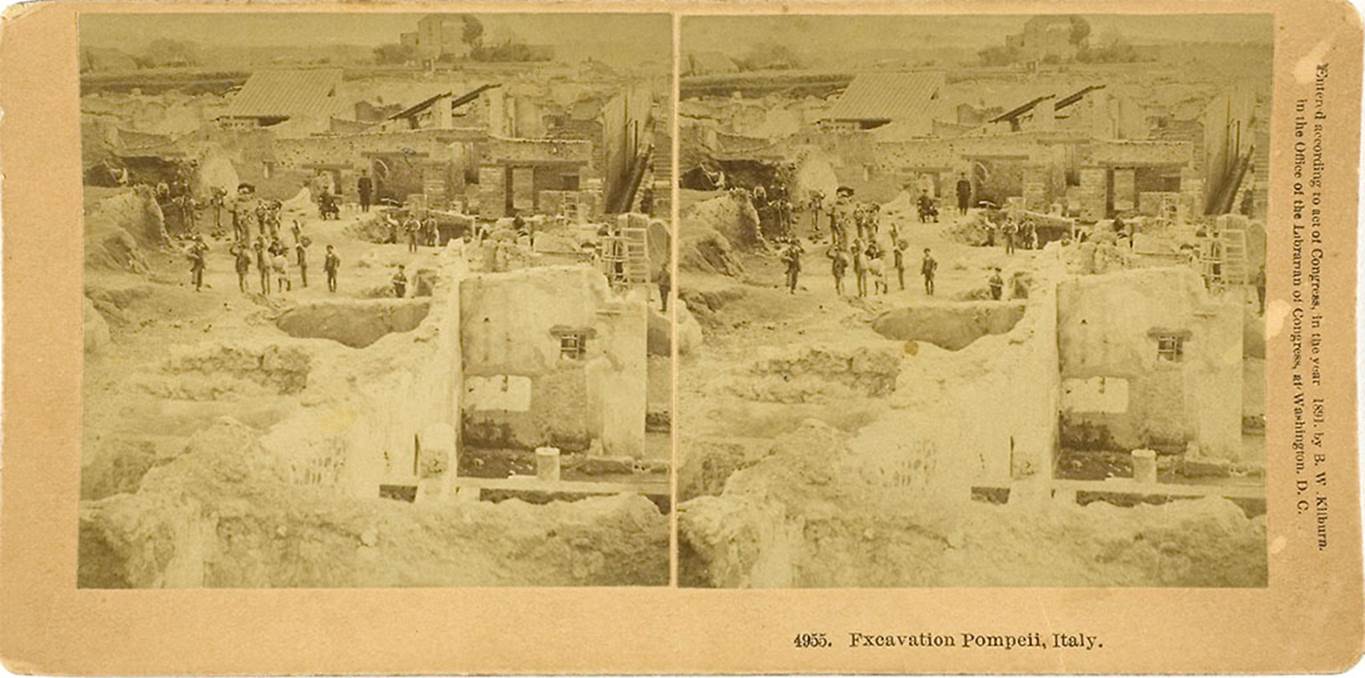V.2.4 Pompeii. Stereoview by B W Kilburn no. 4955 showing Pompeii excavations in 1891.
The Vicolo di Tesmo can be seen immediately behind the excavations placing the excavation area around V.2.4.
Photo courtesy The Art Institute of Chicago, catalogue number 1998.670. CC0 Public Domain Designation. See CC0