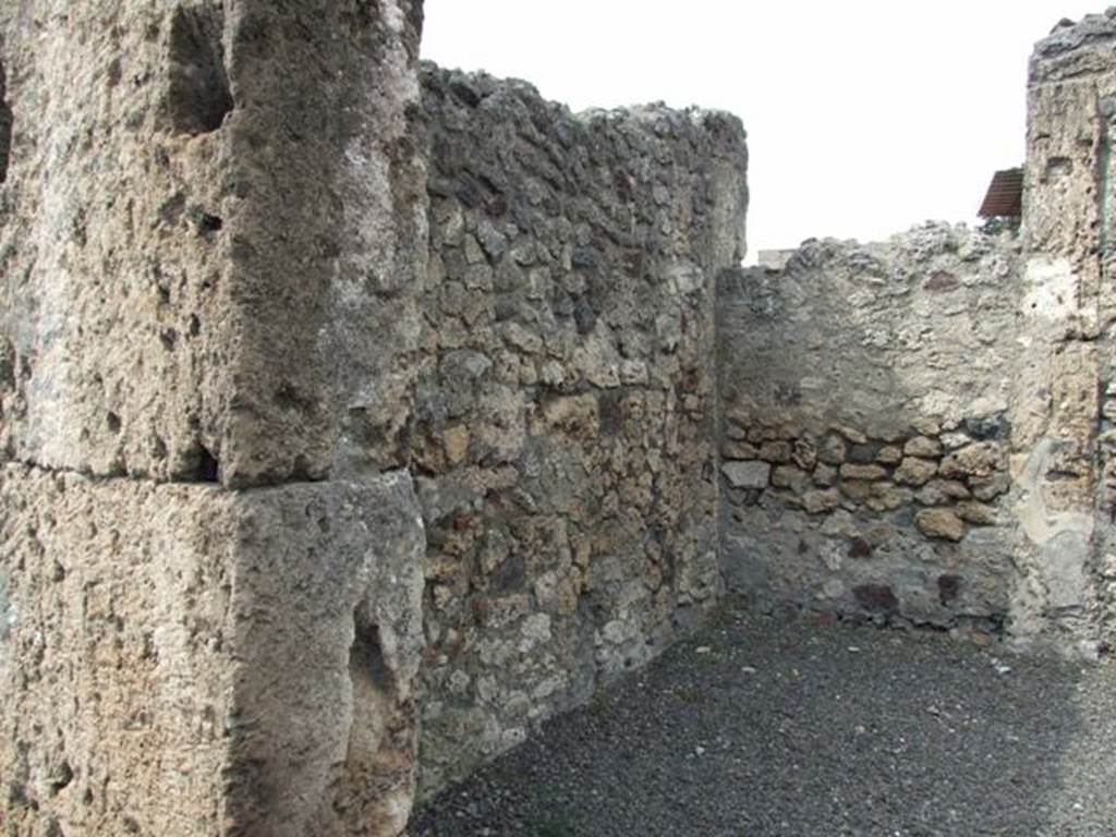 V.2.12 Pompeii. March 2009. West wall of shop.