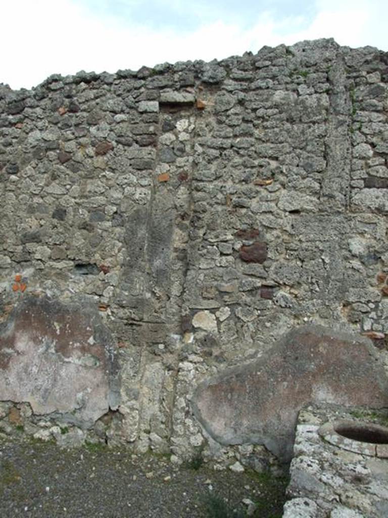 V.2.13 Pompeii, March 2009. East wall.