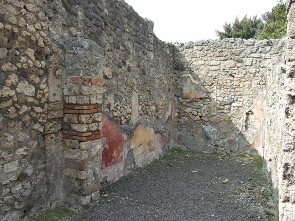 V.2.14 Pompeii. March 2009. Rear room.