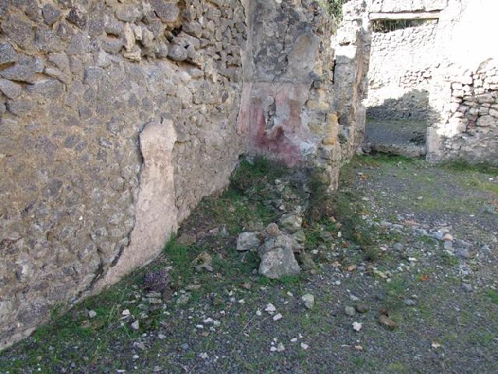 V.2.19 Pompeii. December 2007. North-west corner of thermopolium, remains of hearth.