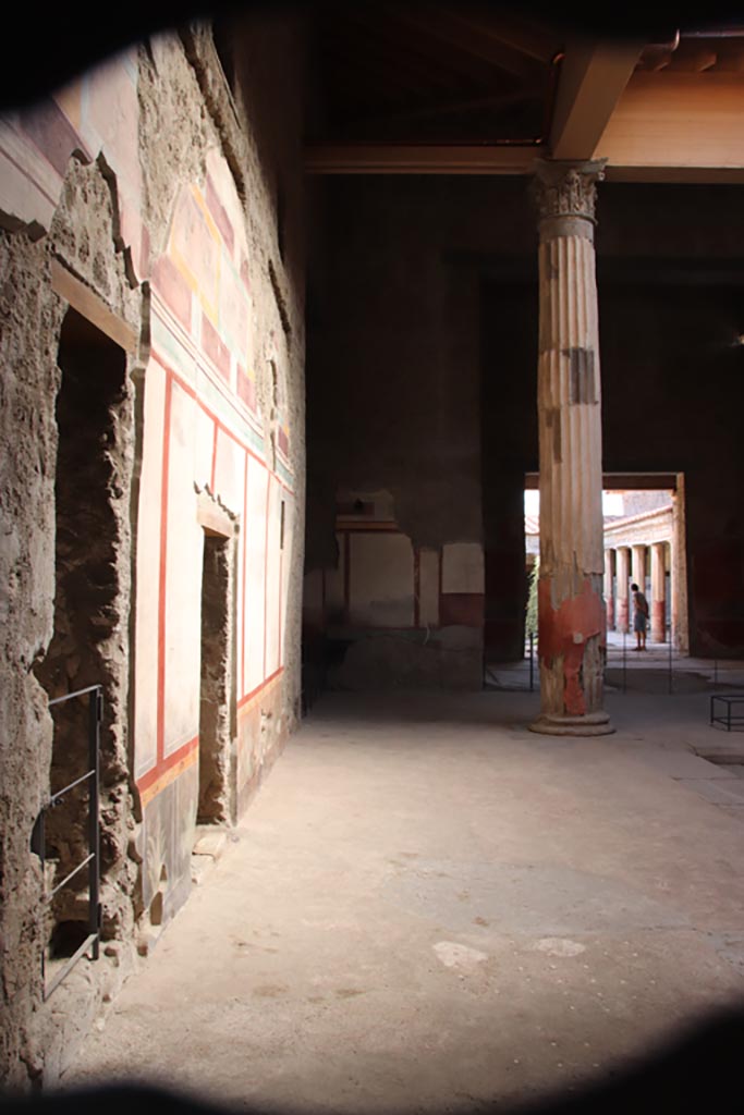 V.2.i Pompeii. October 2023.
Room 1, east side of atrium, looking south. Photo courtesy of Klaus Heese.