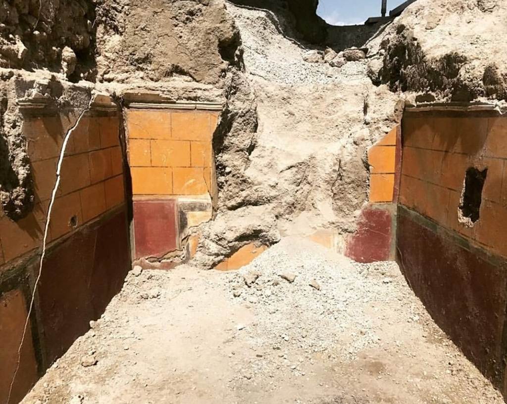V.2.Pompeii. May 2018. Room A9, a room in an adjacent house. See V.2.21 for further pictures.
Photograph Massimo Osanna © Parco Archeologico di Pompei.