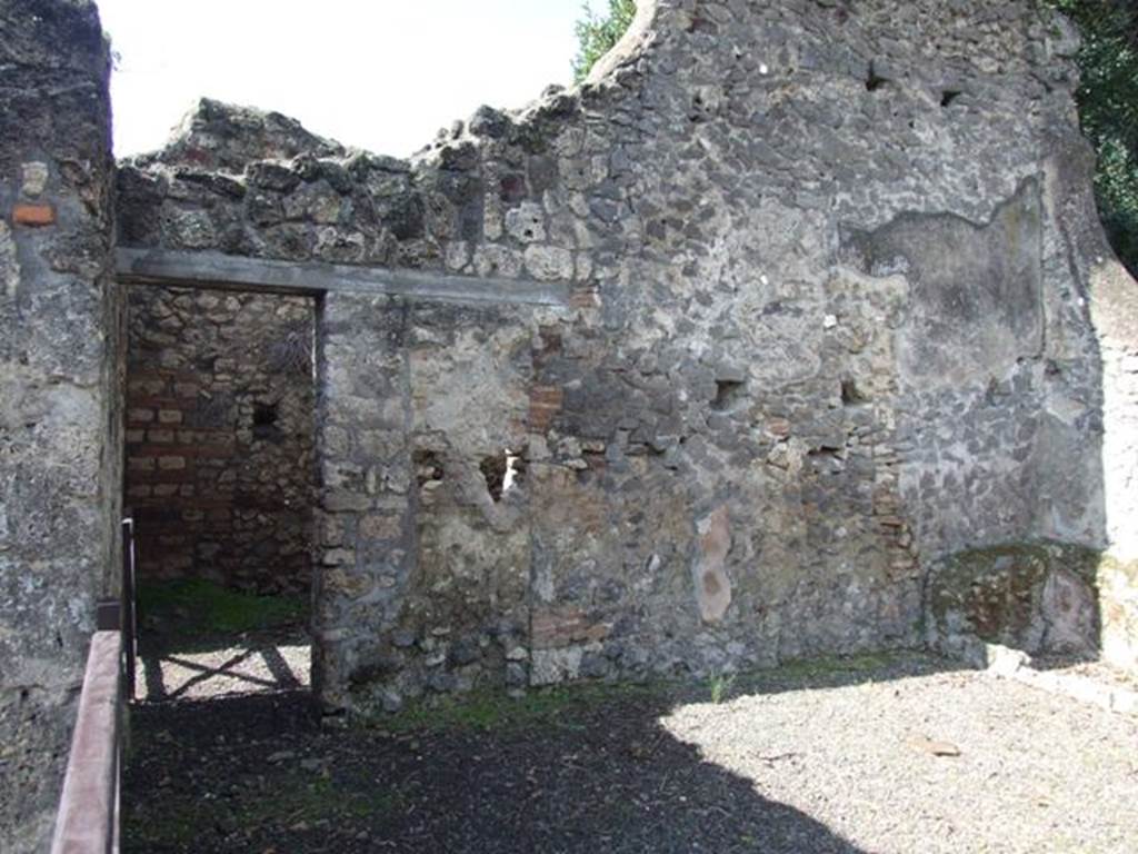 V.3.2 Pompeii. March 2009. West wall and door to V.3.1