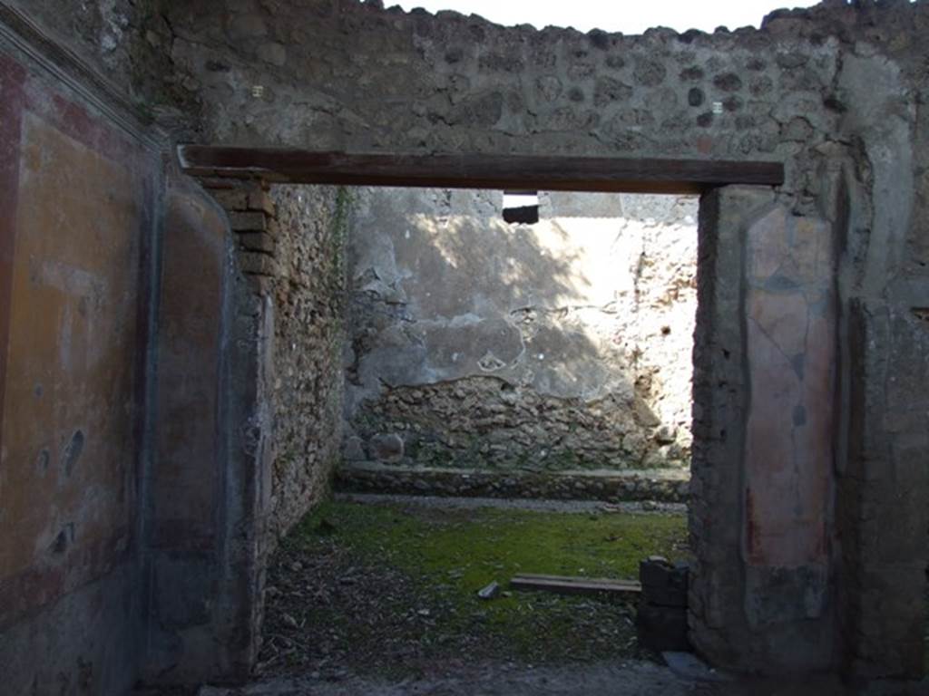 V.3.6 Pompeii. March 2009. Triclinium. North wall, entrance to Garden.