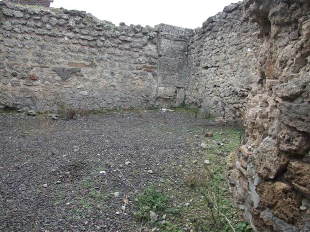 V.3.8 Pompeii. December 2007. Large room behind oven.