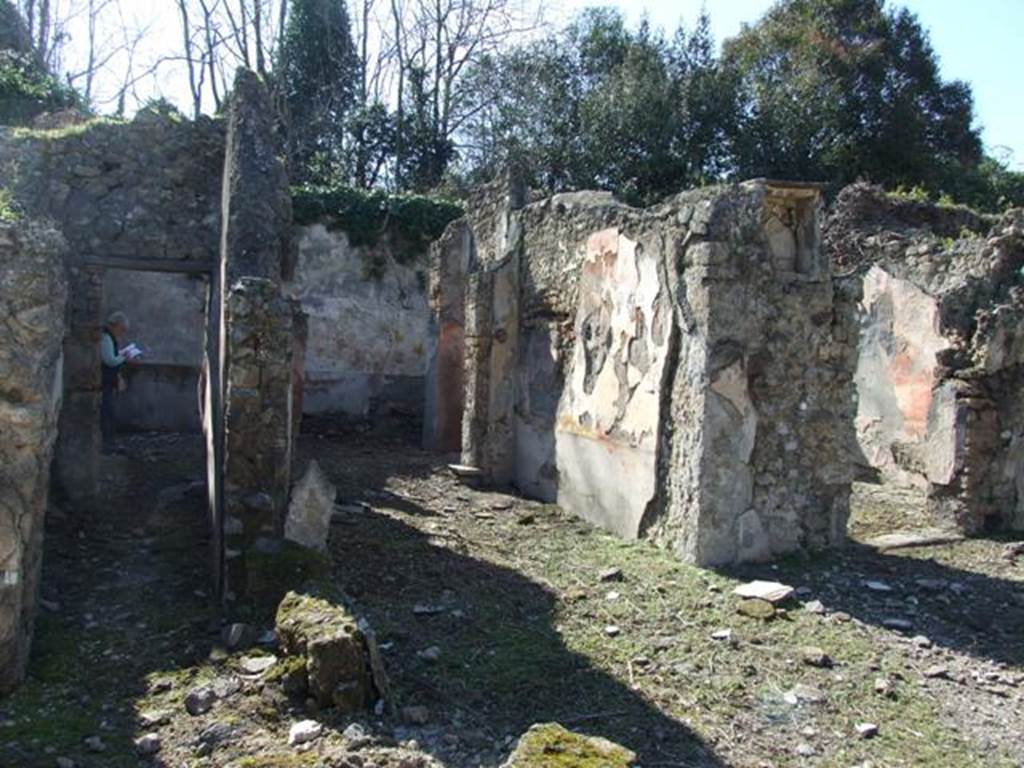 V.3.10 Pompeii. March 2009. West side of atrium, with doorway to corridor, tablinum and cubiculum.