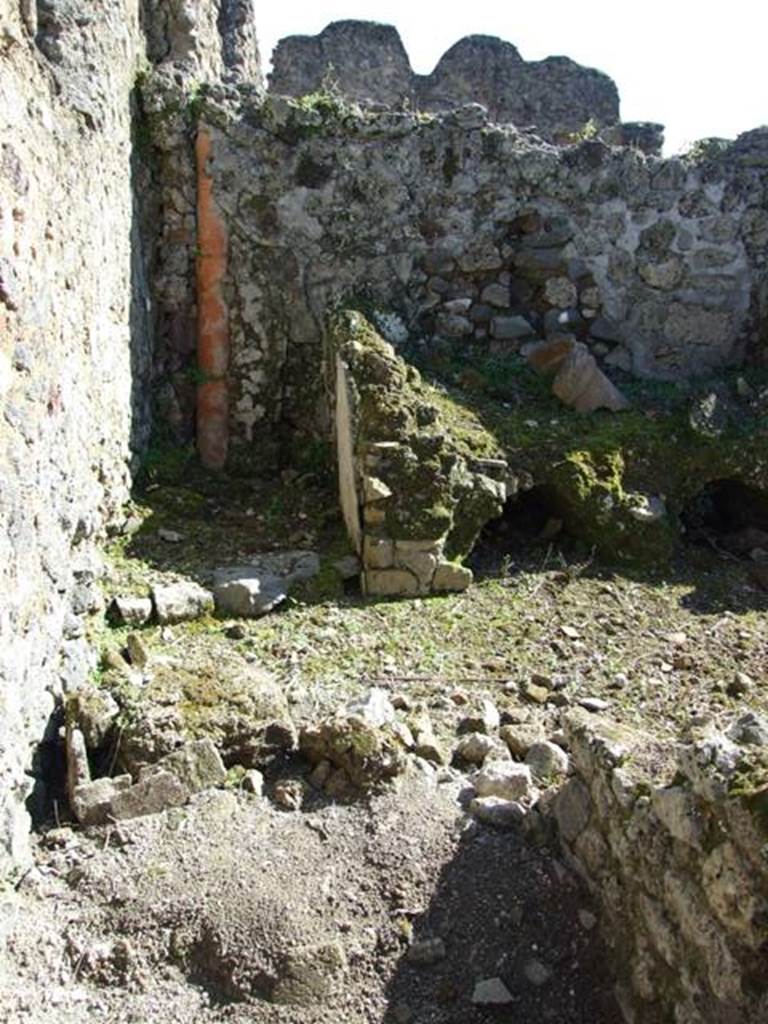V.3.10 Pompeii. March 2009. Looking south in Latrine and Kitchen.